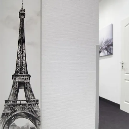 Plenus Boutique بريمين